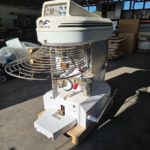 Mieszałka z wyjezdnymi dzieżami Mundial Forni 350 litrów