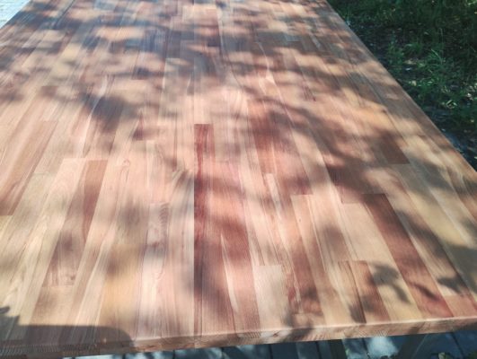 Stoły nierdzewne z blatami bukowymi