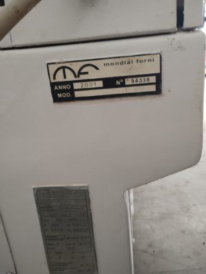 Mieszałka z wyjezdnymi dzieżami Mundial Forni 350 litrów